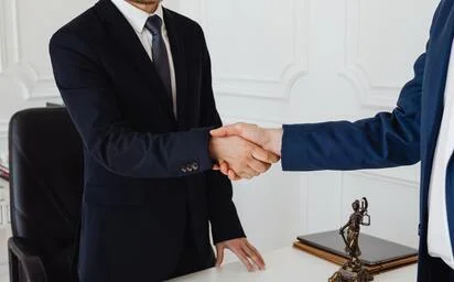 Imagen destacada de ¿Qué es un abogado laboralista?